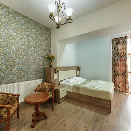 Hotel Premium Armenia Yerevan Ngoại thất bức ảnh